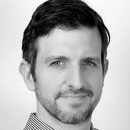 Robert Shanks, Osteopath and Director of Spine Plus Clinics